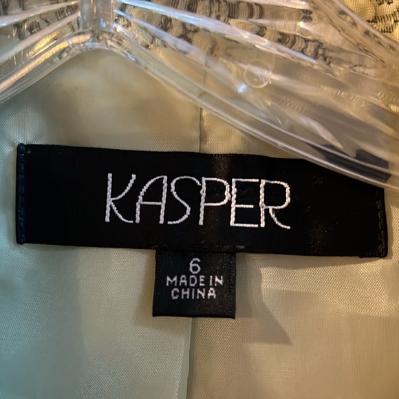 Kasper Textured Skirt Suit 4 Buttons Knee Length Skirt Size 6 Lively Mint Green - Picture 3 of 7